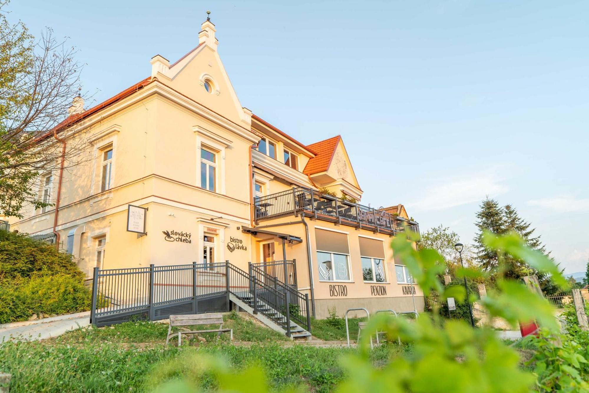 Penzion Nad Lávkou Uherský Brod Exteriér fotografie
